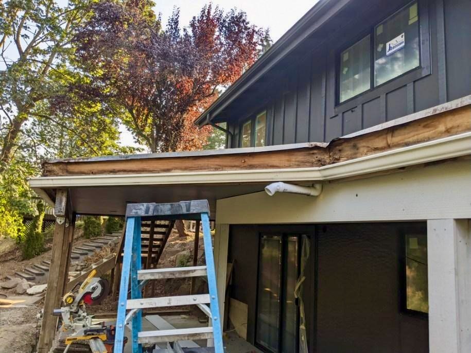 Dry rot repair and exterior restoration on a Seattle-area home (photo 16 of 40)