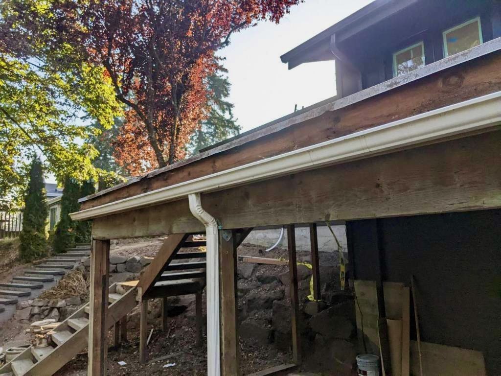 home trim being repaired